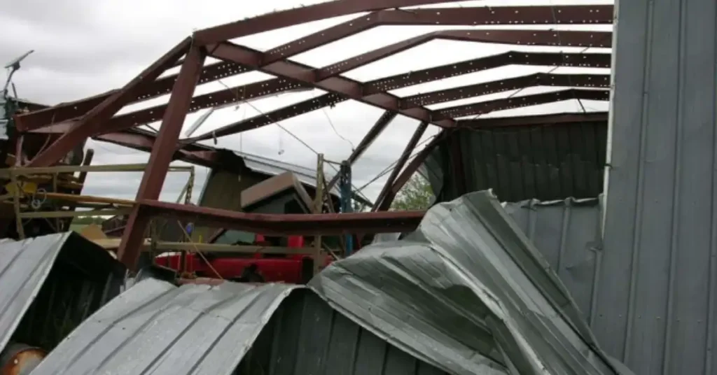 causes of metal building damage in Houston's climate