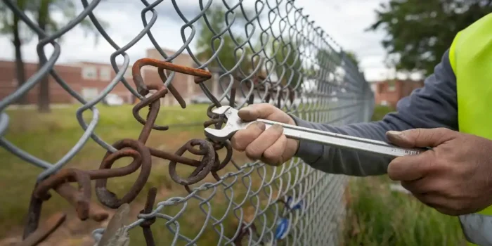 Guide to Chain Link Fence Repair